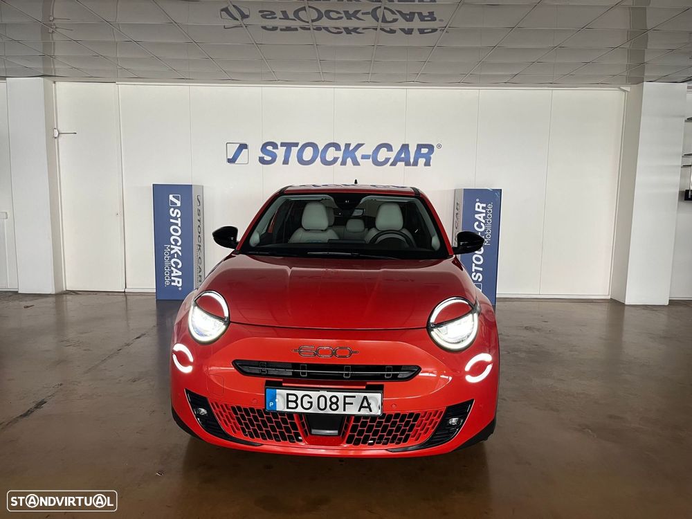 Fiat 600e 54 kWh La Prima - 2