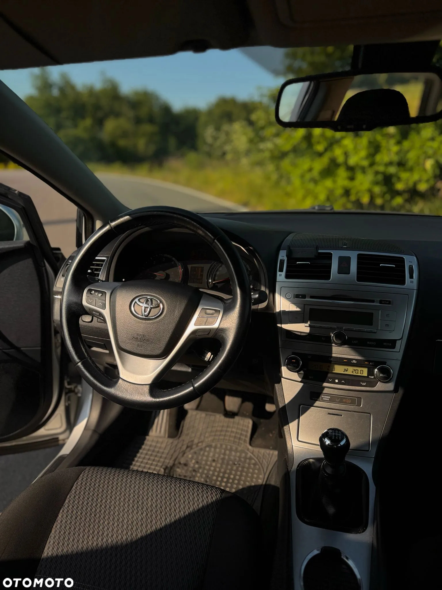 Toyota Avensis 2.0 D-4D Luna - 3