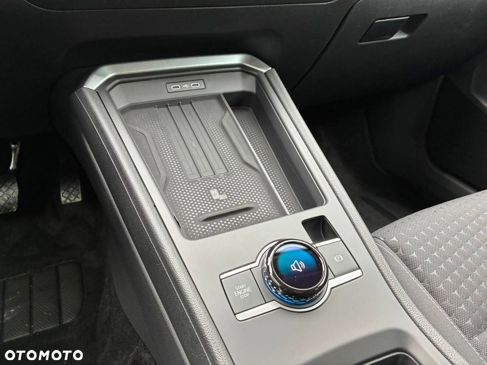 Volkswagen T-Roc - 24