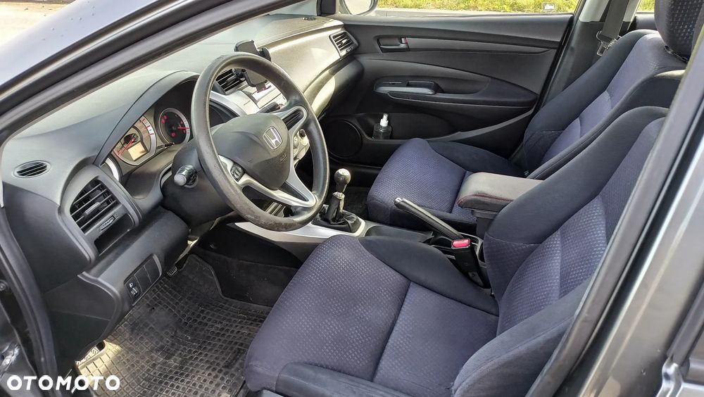 Honda City 1.4 Comfort - 5