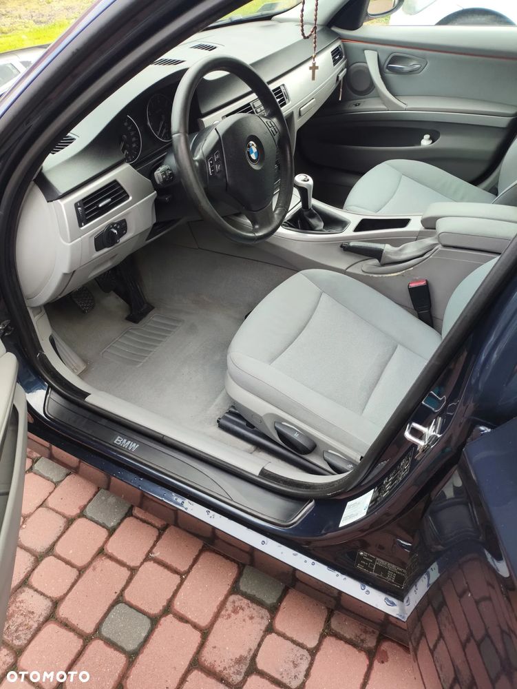 BMW Seria 3 - 10
