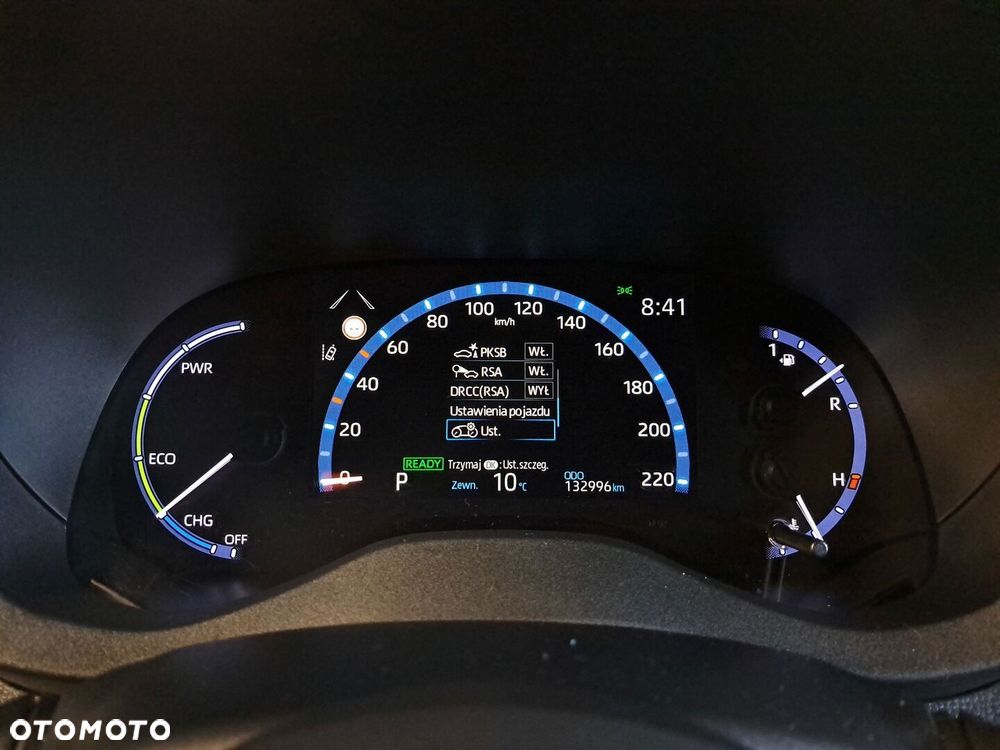Toyota Yaris Cross Hybrid 1.5 Comfort 4x4 - 32