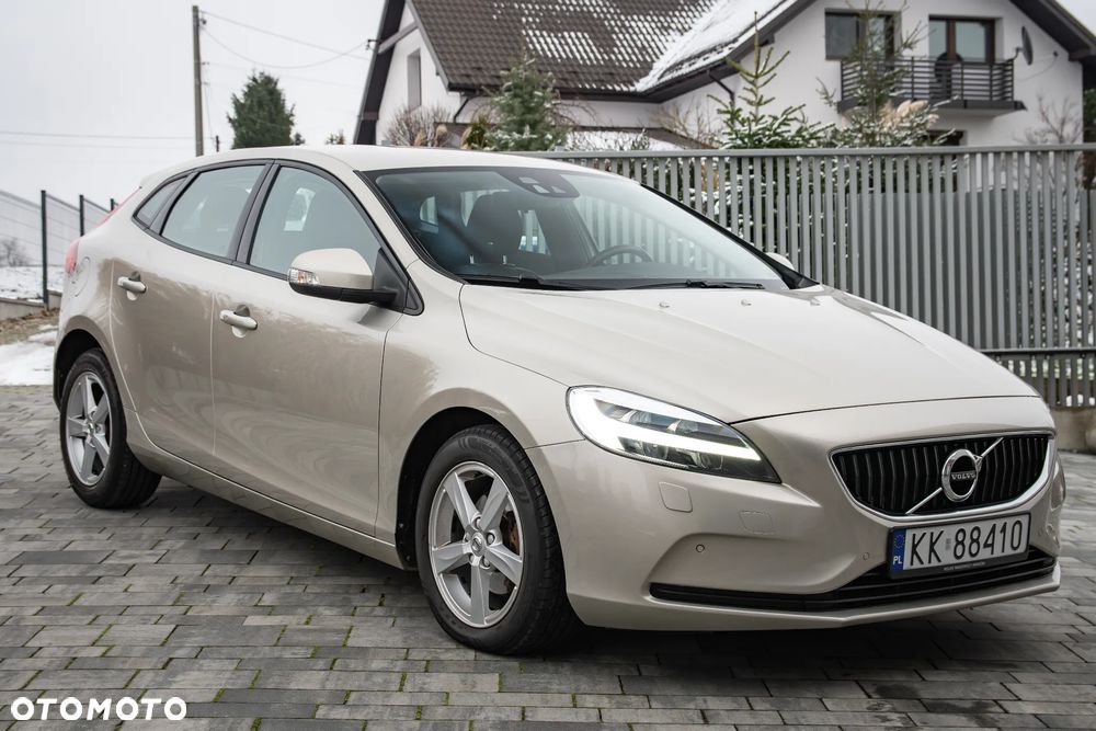 Volvo V40 D2 Kinetic - 14