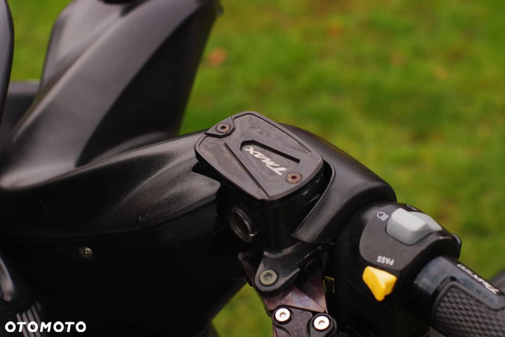 Yamaha Tmax - 21