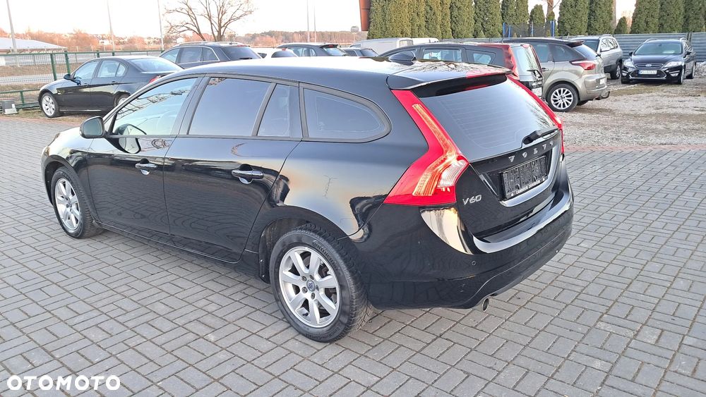 Volvo V60 D3 Base - 14
