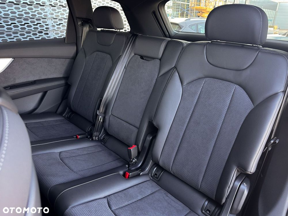 Audi Q7 - 33