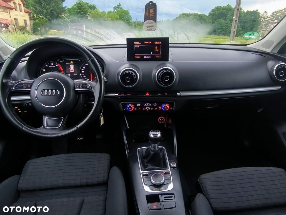 Audi A3 Sportback 1.4 TFSI Ambition - 19