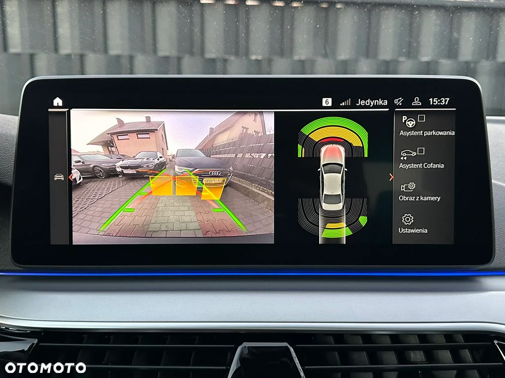 BMW Seria 5 520d xDrive Sport - 30