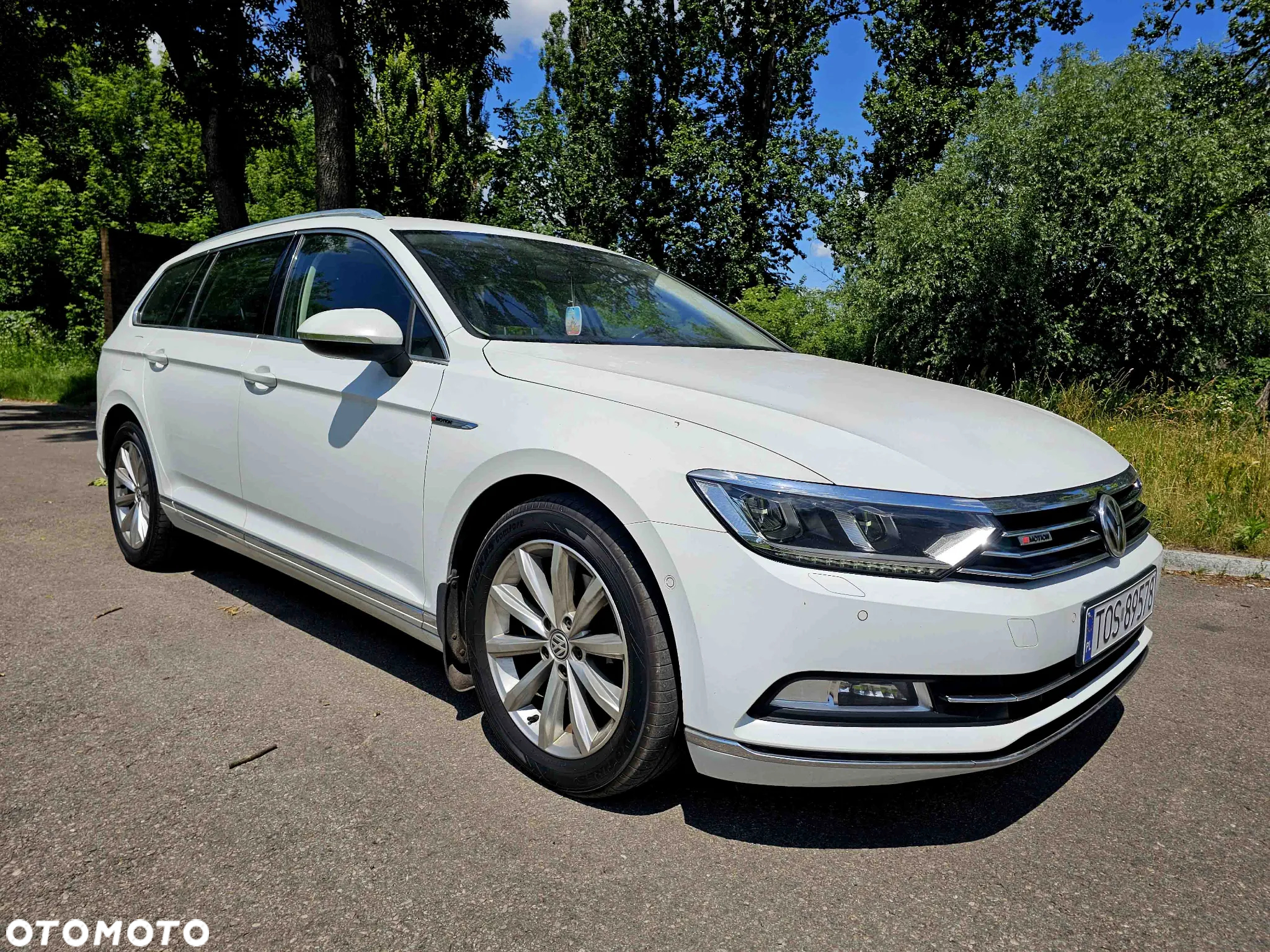 Volkswagen Passat Variant 2.0 TDI SCR 4Motion DSG Highline - 12