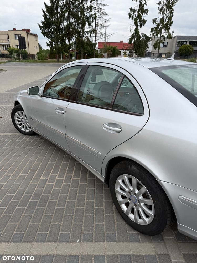 Mercedes-Benz Klasa E - 3