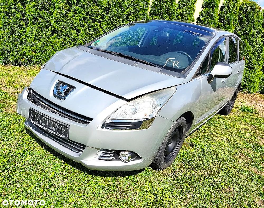 Peugeot 5008 155 THP Family Plus - 1