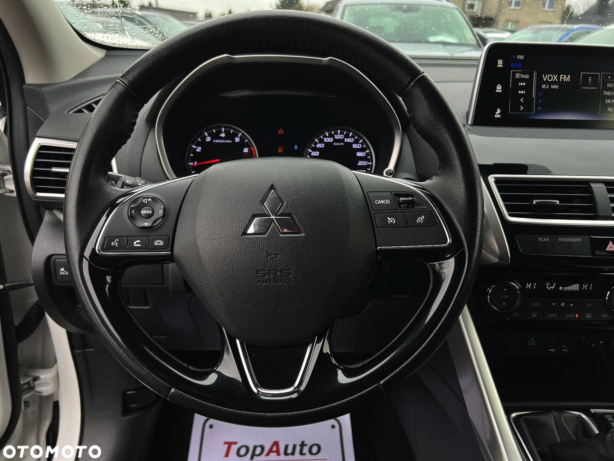 Mitsubishi Eclipse Cross 1.5 T GPF Invite Plus - 28