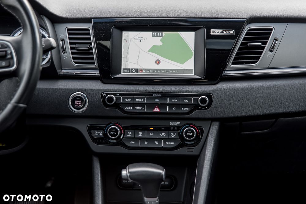Kia Niro 1.6 GDI Hybrid L - 27