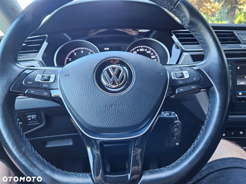 Volkswagen Touran 1.4 TSI (BlueMotion Technology) Comfortline - 25