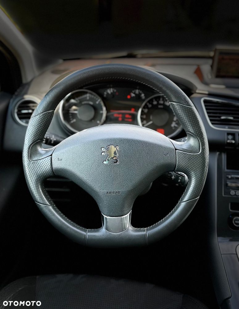 Peugeot 3008 2.0 HDi Premium+ - 17