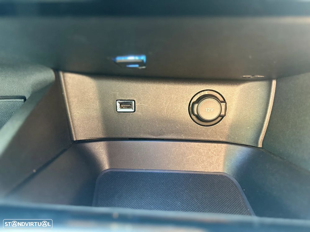 Peugeot 5008 1.5 BlueHDi Allure Pack EAT8 - 23