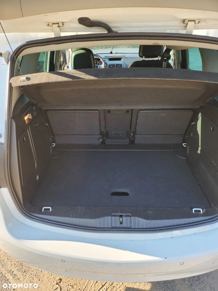 Opel Meriva 1.4 T Cosmo - 11