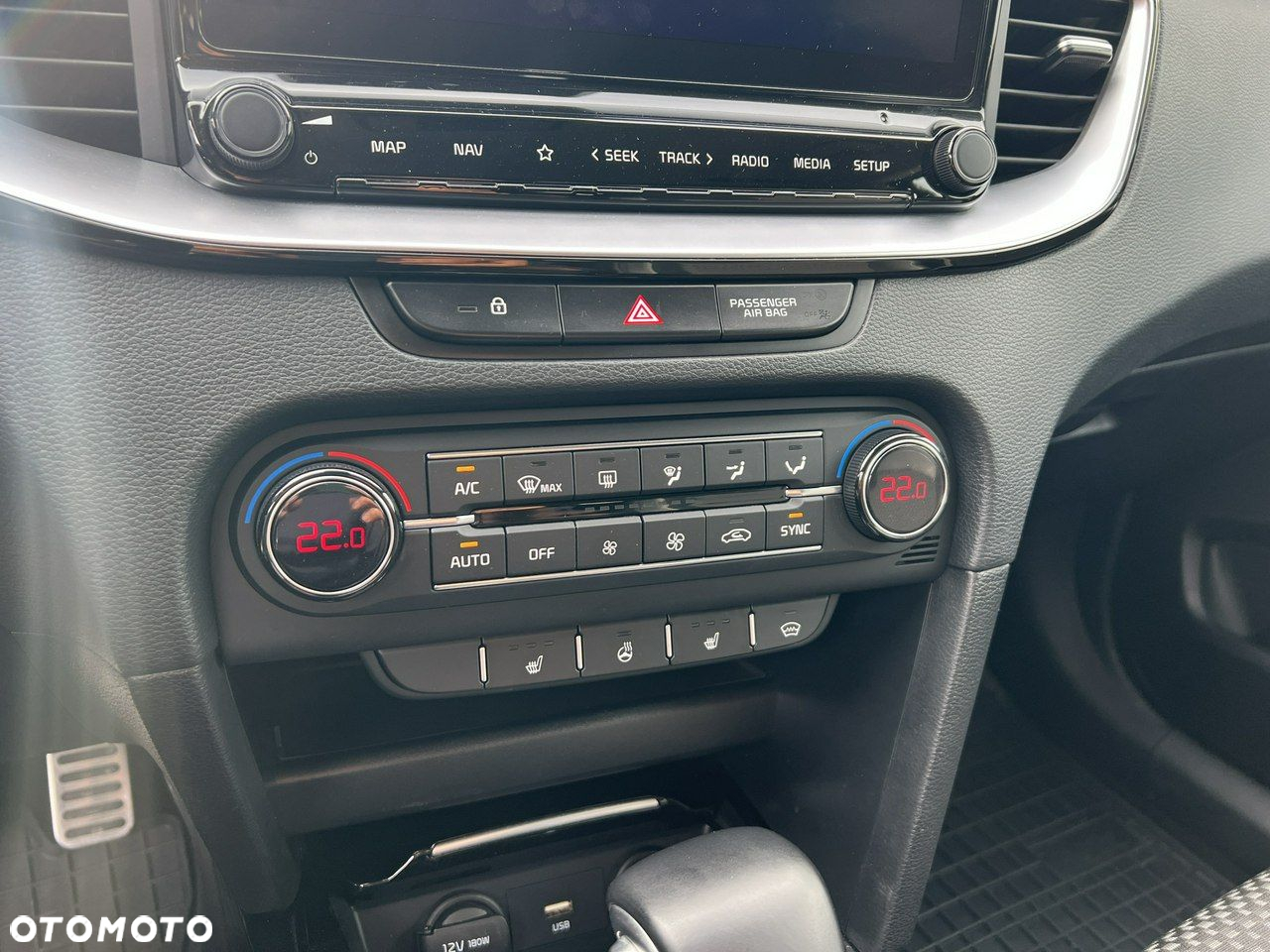 Kia Ceed 1.4 T-GDI L Business Line DCT - 19