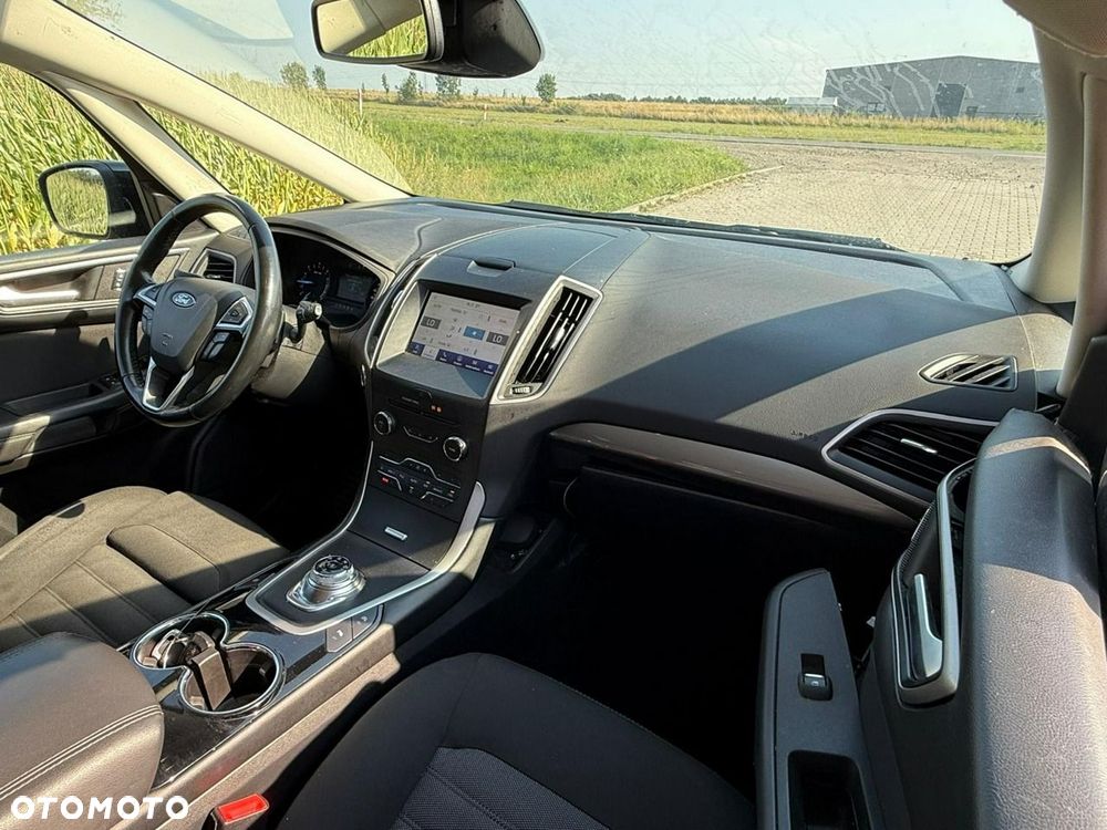 Ford S-Max - 19