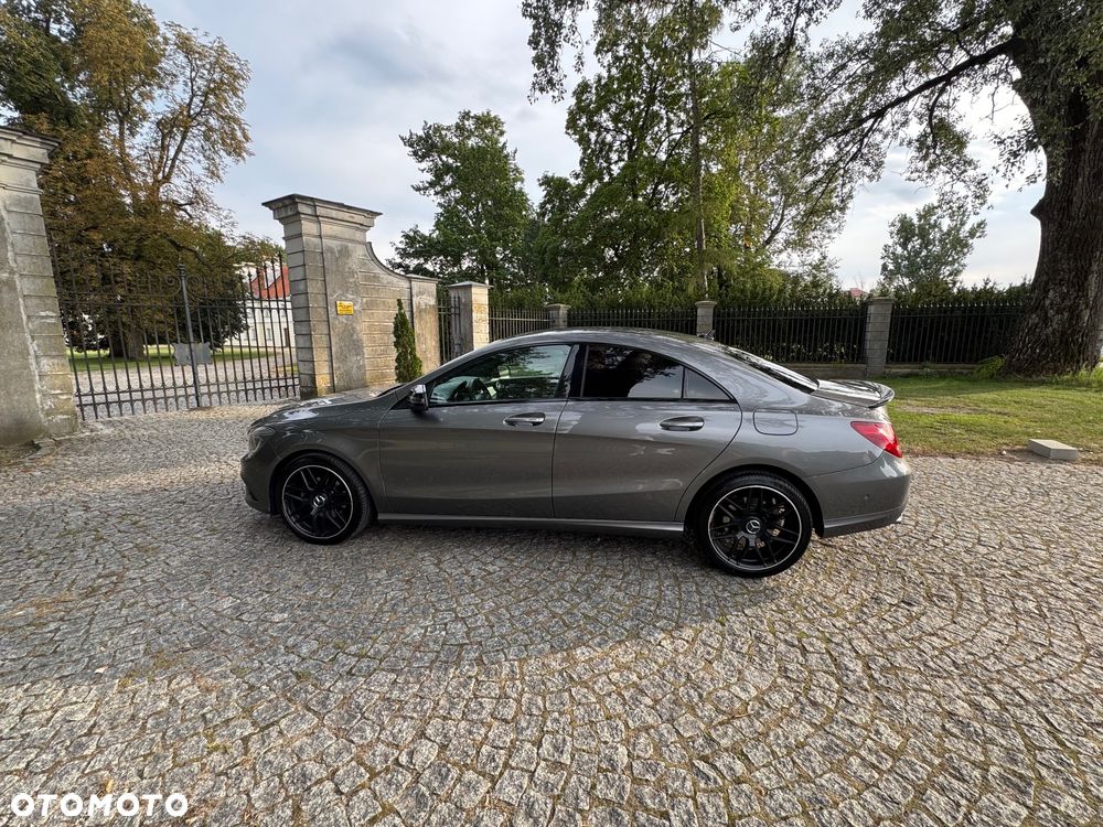 Mercedes-Benz CLA - 4