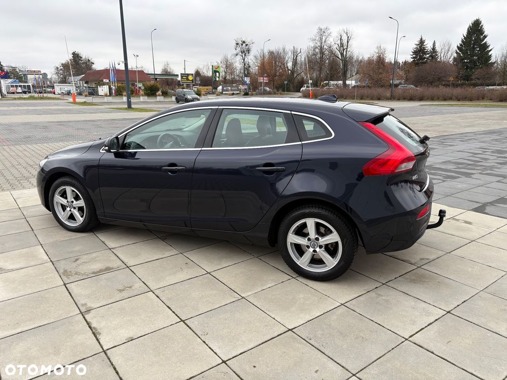 Volvo V40 D2 Summum - 4