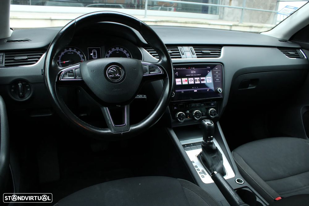 Skoda Octavia Break 1.6 TDi Ambition DSG - 14