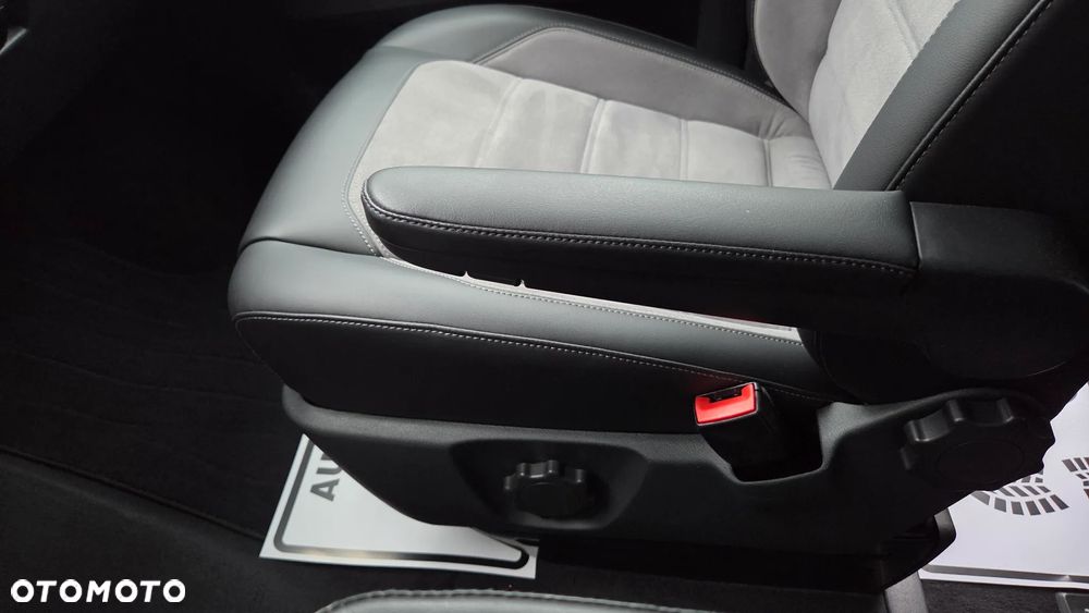 Volkswagen Multivan 2.0 TDI L1 Higline DSG - 12