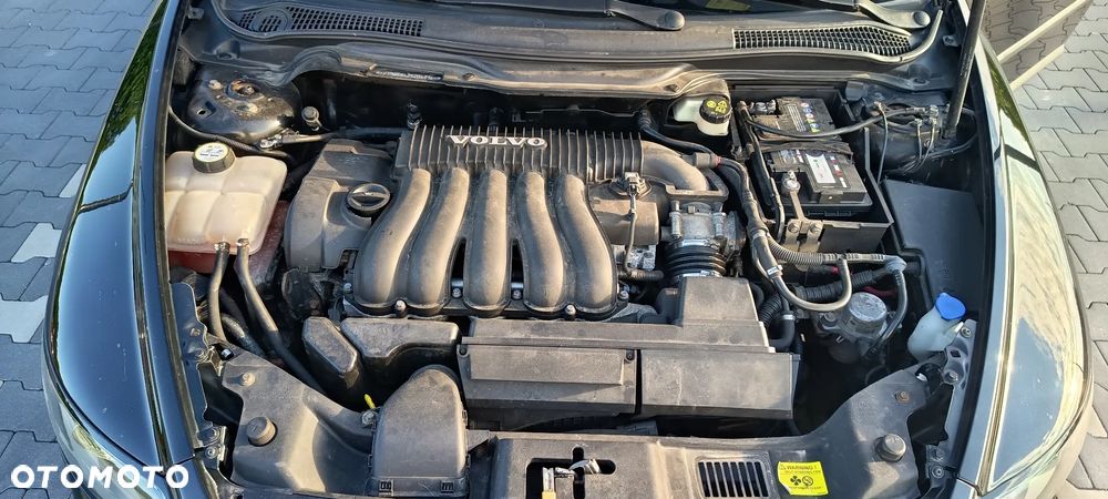 Volvo V50 2.4 - 21