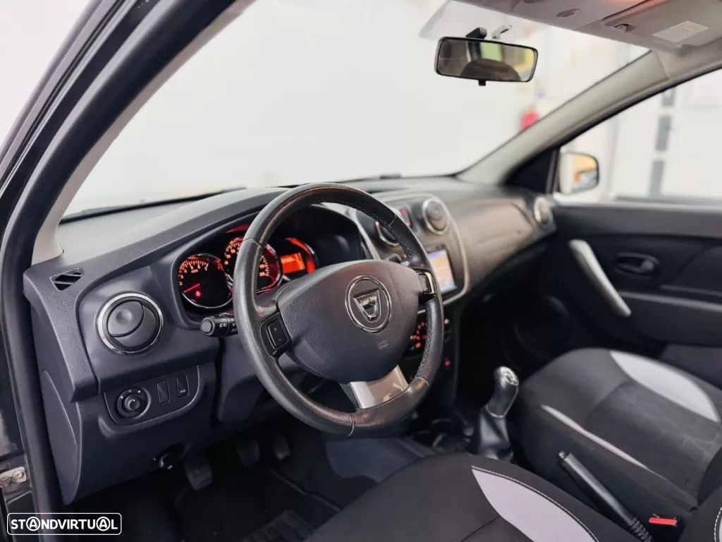 Dacia Sandero 1.5 dCi Stepway - 20