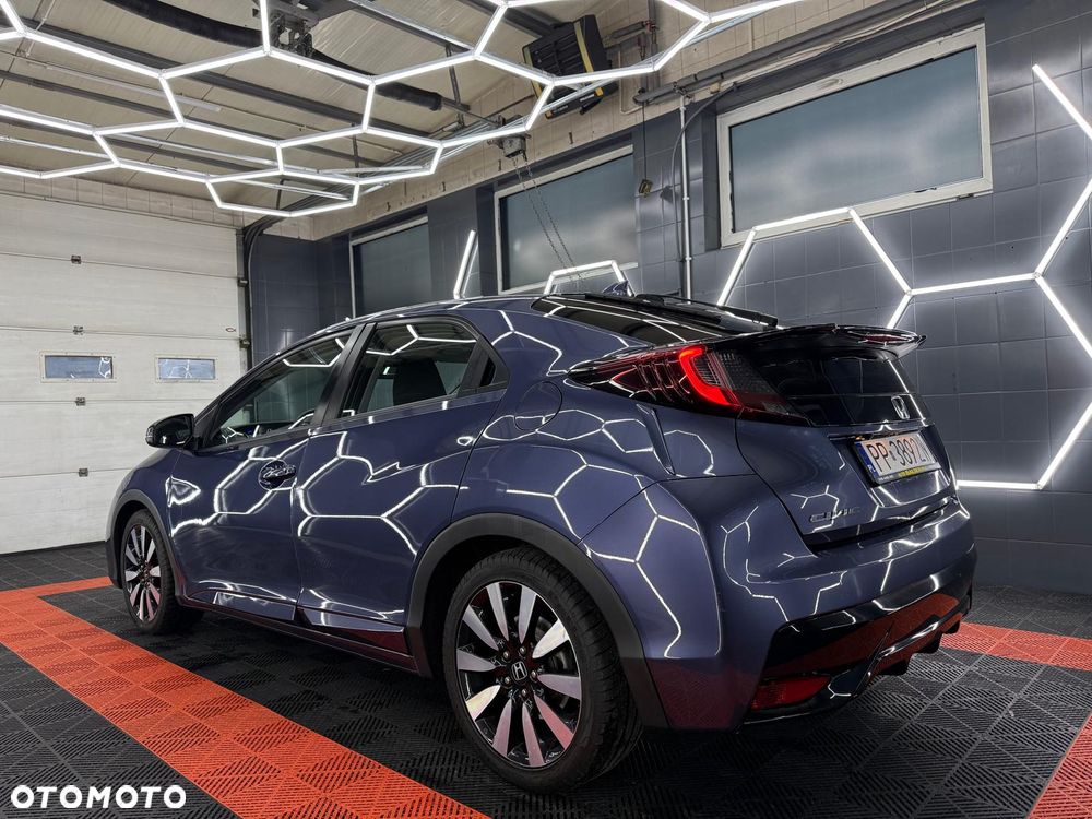Honda Civic 1.8 i-VTEC Sport Black Edition - 9