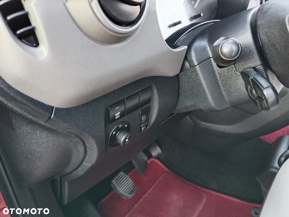 Citroën Berlingo 1.6 HDi Impress MSP - 13