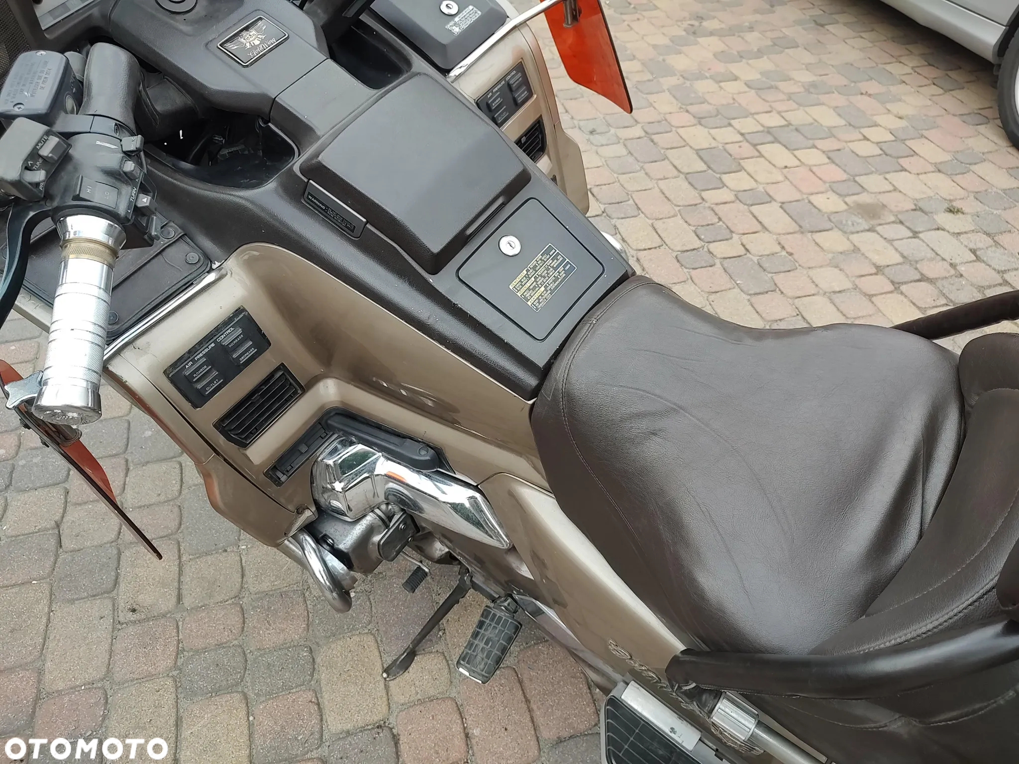 Honda GL - 7