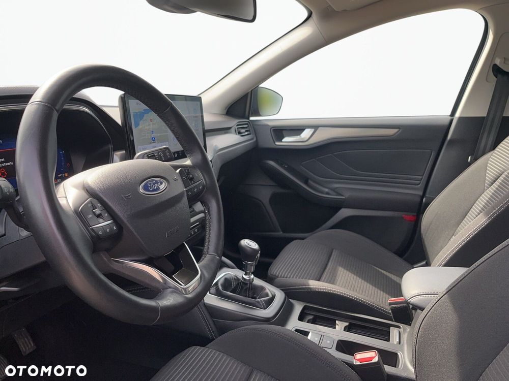 Ford Focus - 10