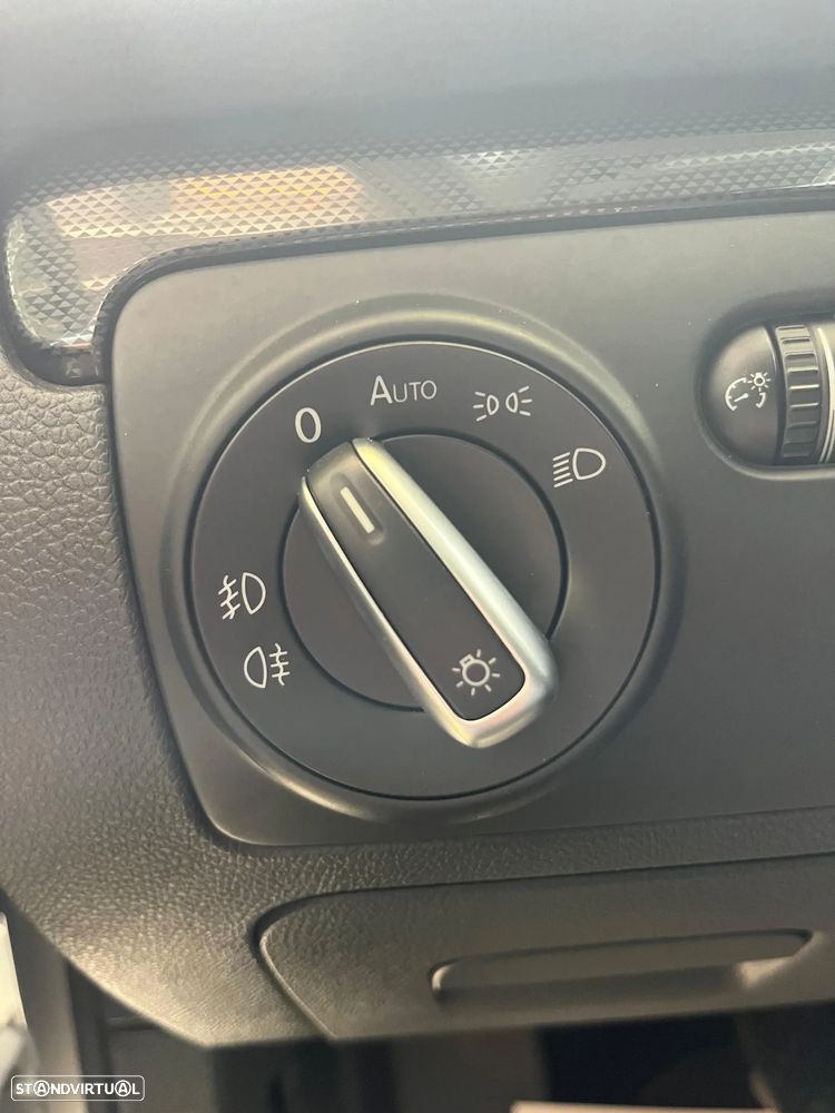 VW Golf Variant 1.6 TDi Confortline - 9