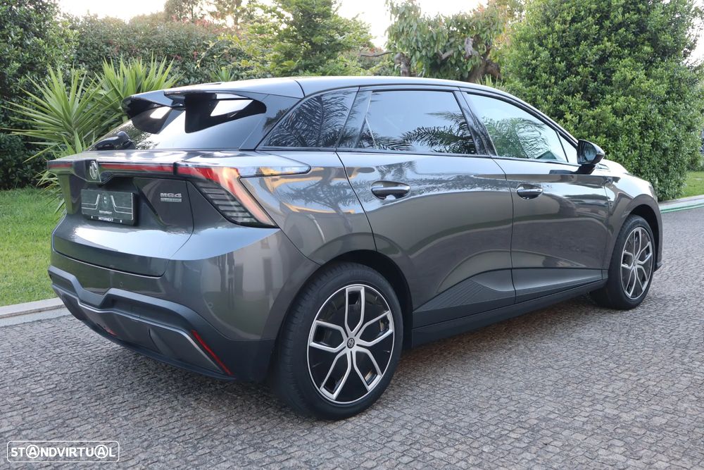 MG MG4 64 kWh Luxury - 3