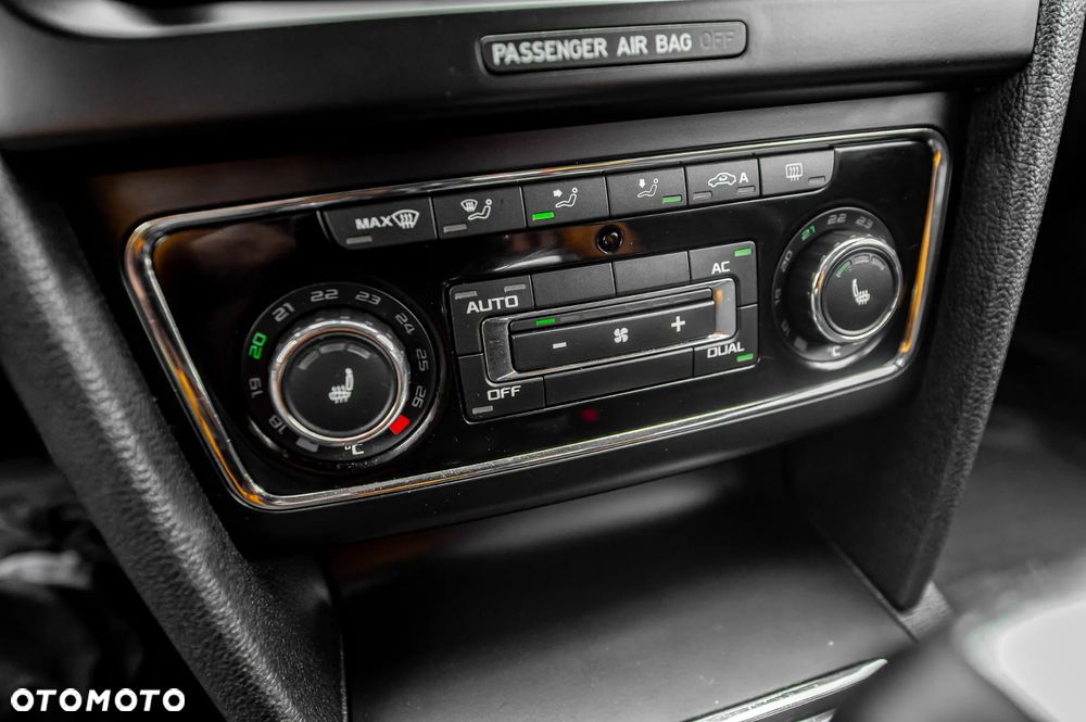 Skoda Superb 3.6 FSI 4x4 Elegance DSG - 26