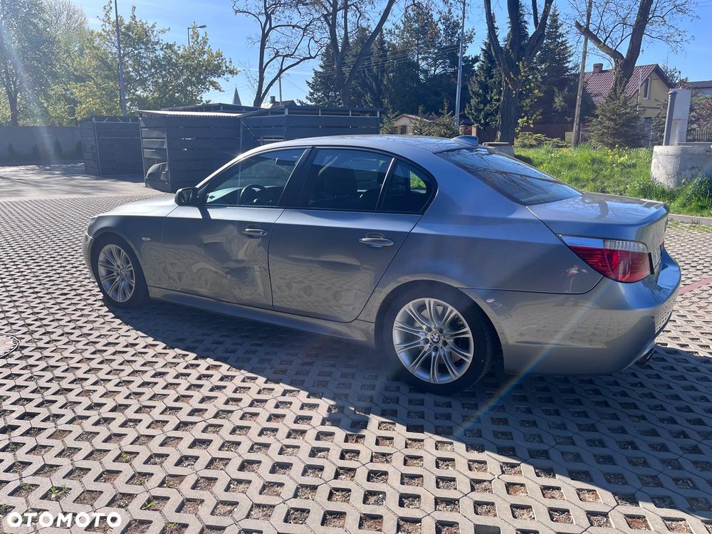 BMW Seria 5 540i - 4