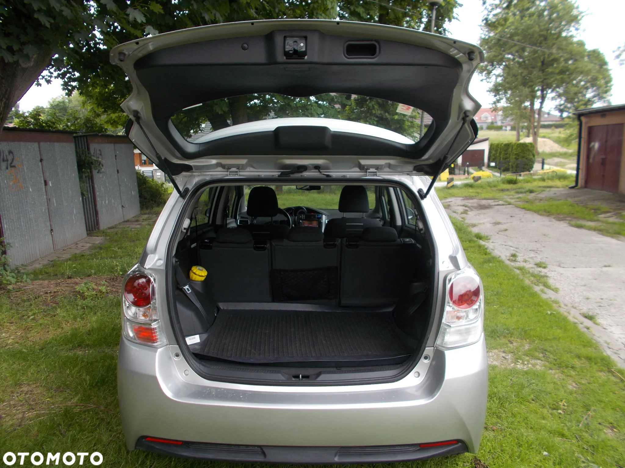 Toyota Verso 1.6 D-4D 7-Sitzer Start/Stop Executive - 7