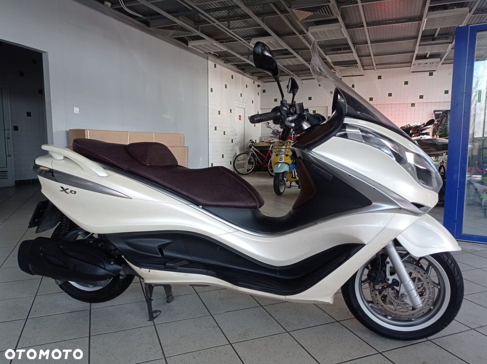 Piaggio X10 - 3