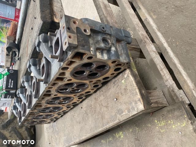 Deutz TCD 2013 L06 4V - Głowica Cylindrów - 1
