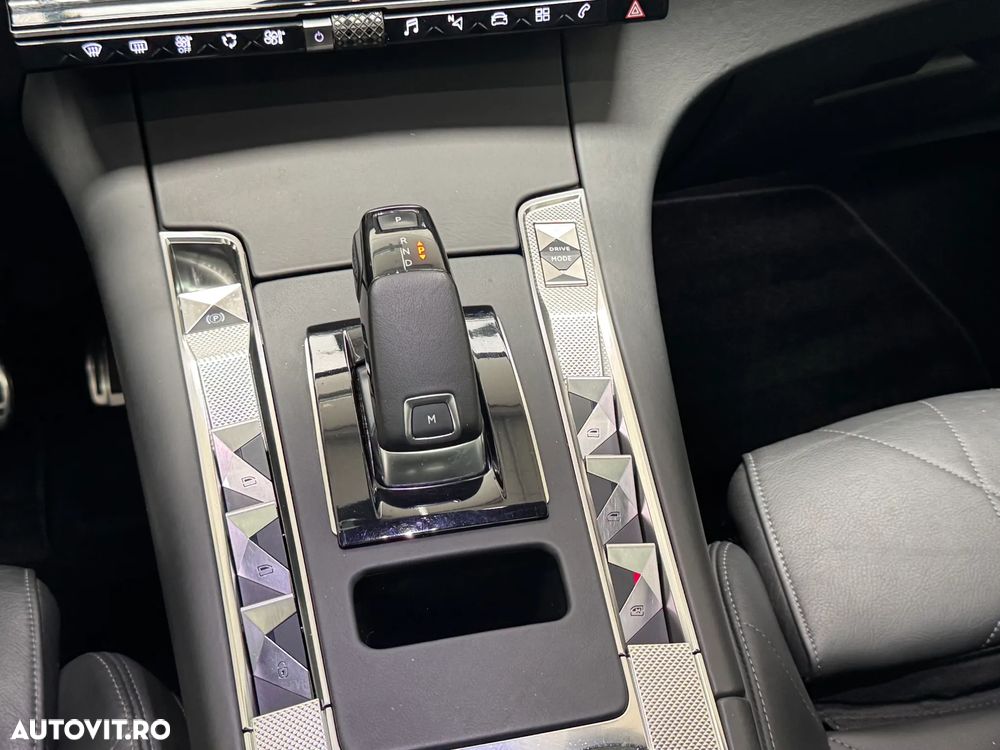 DS Automobiles DS 7 Crossback - 16