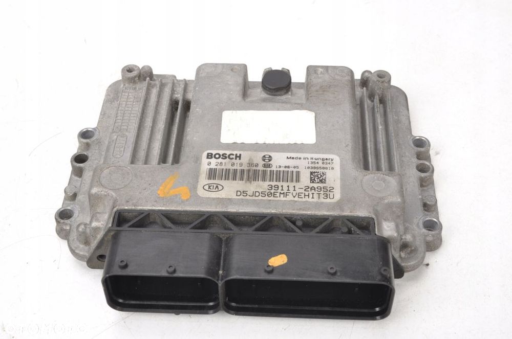 KIA CEED II 1.6 CRDi STEROWNIK SILNIKA 39111-2A952 - 1