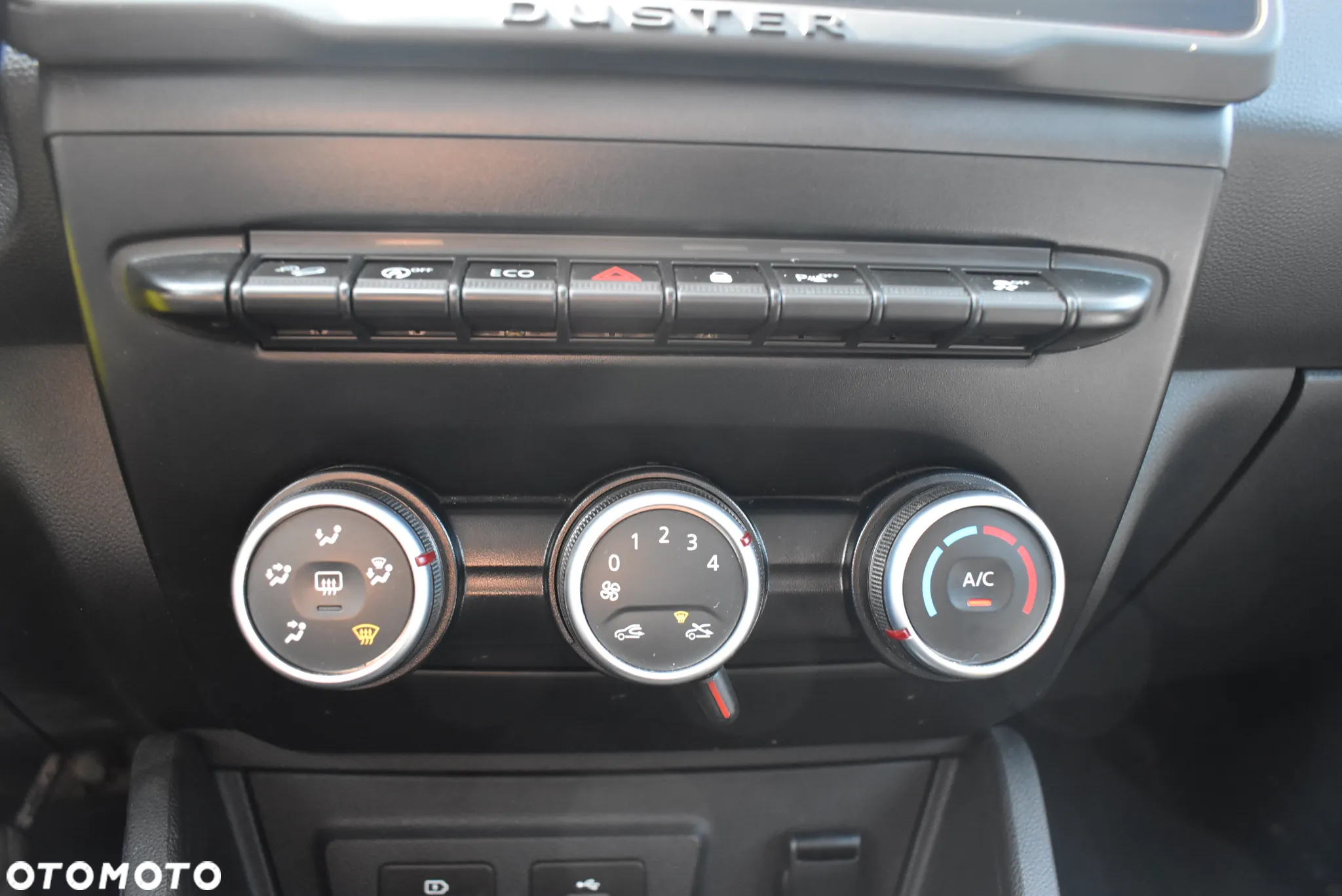 Dacia Duster 1.5 Blue dCi Comfort 4WD - 28