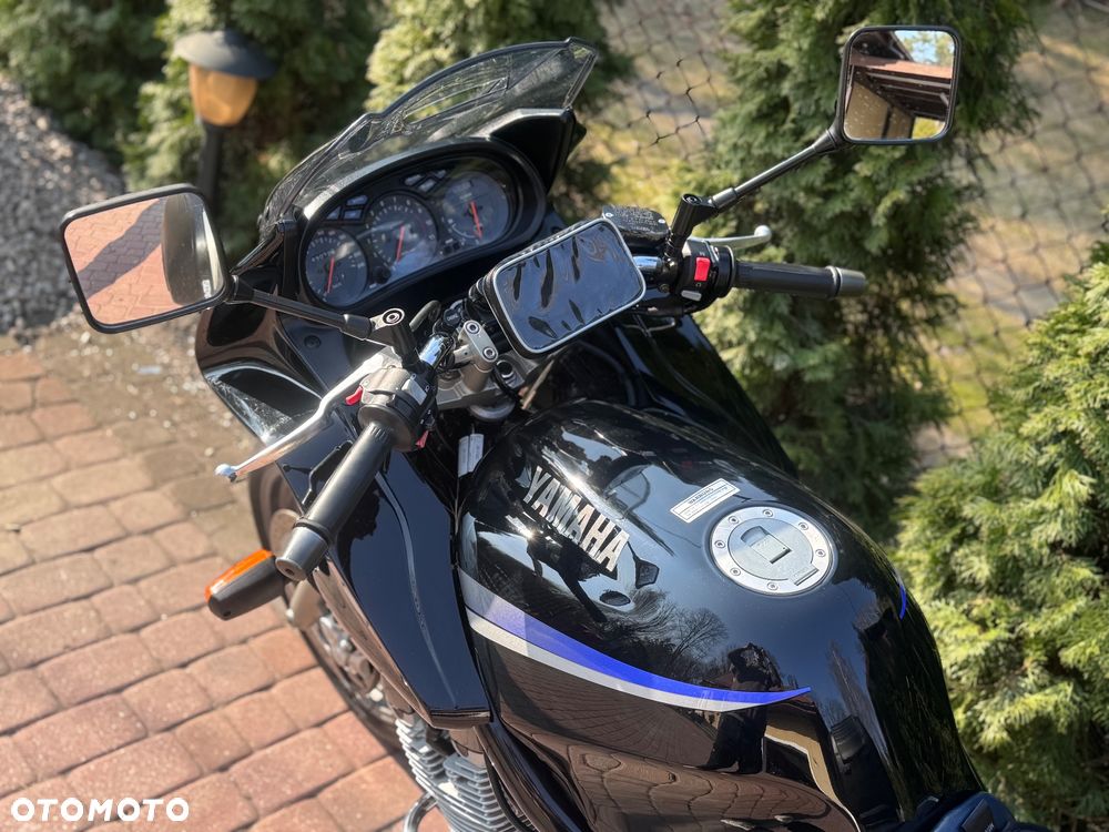 Yamaha XJ - 13