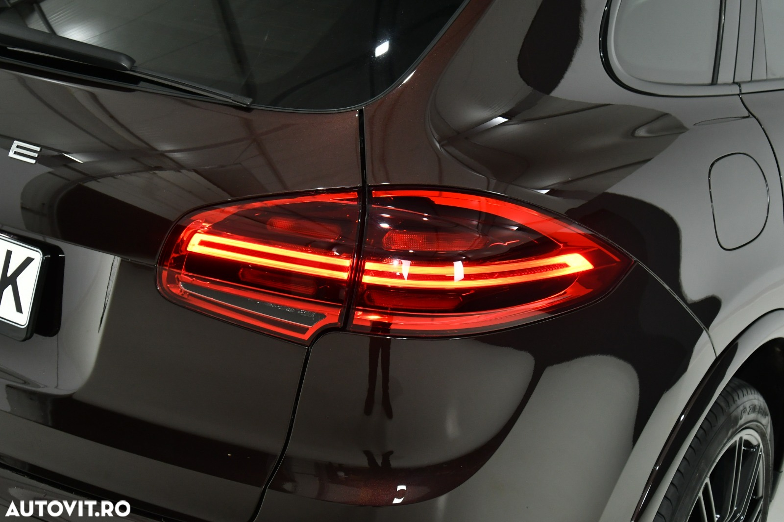 Porsche Cayenne 3.0 L - 16