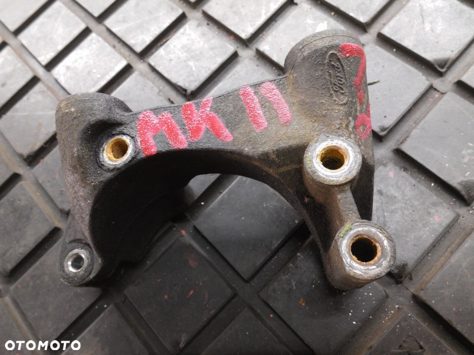 ŁAPA MOCOWANIE SILNIKA FORD S MAC C MAX 1.8 TDCI - 1