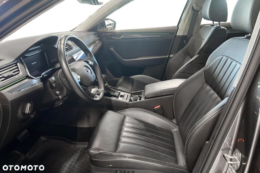 Skoda Superb 2.0 TDI 4x4 DSG Style - 15