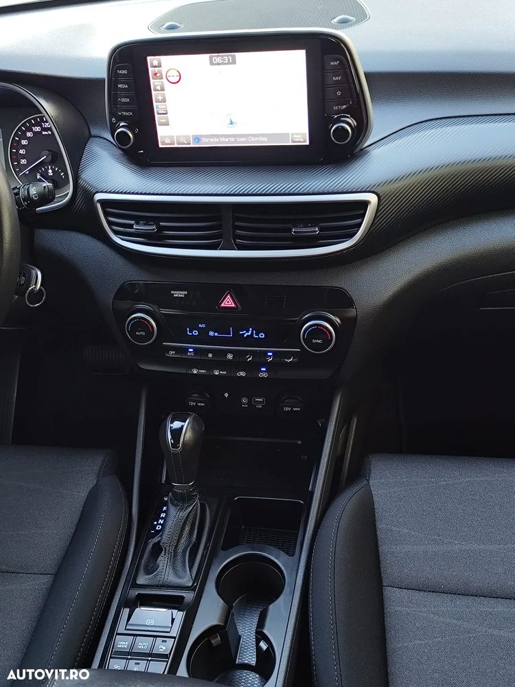 Hyundai Tucson - 12