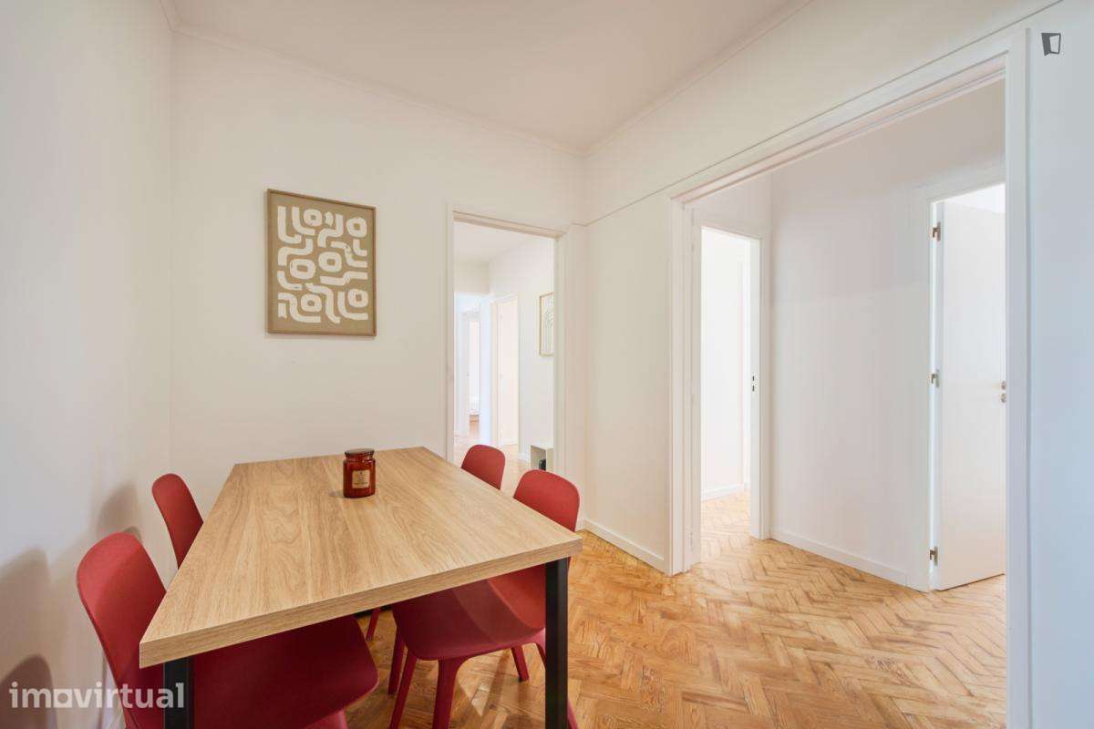 Quarto - localizado em Alvalade Lisbon - Grande imagem: 4/24