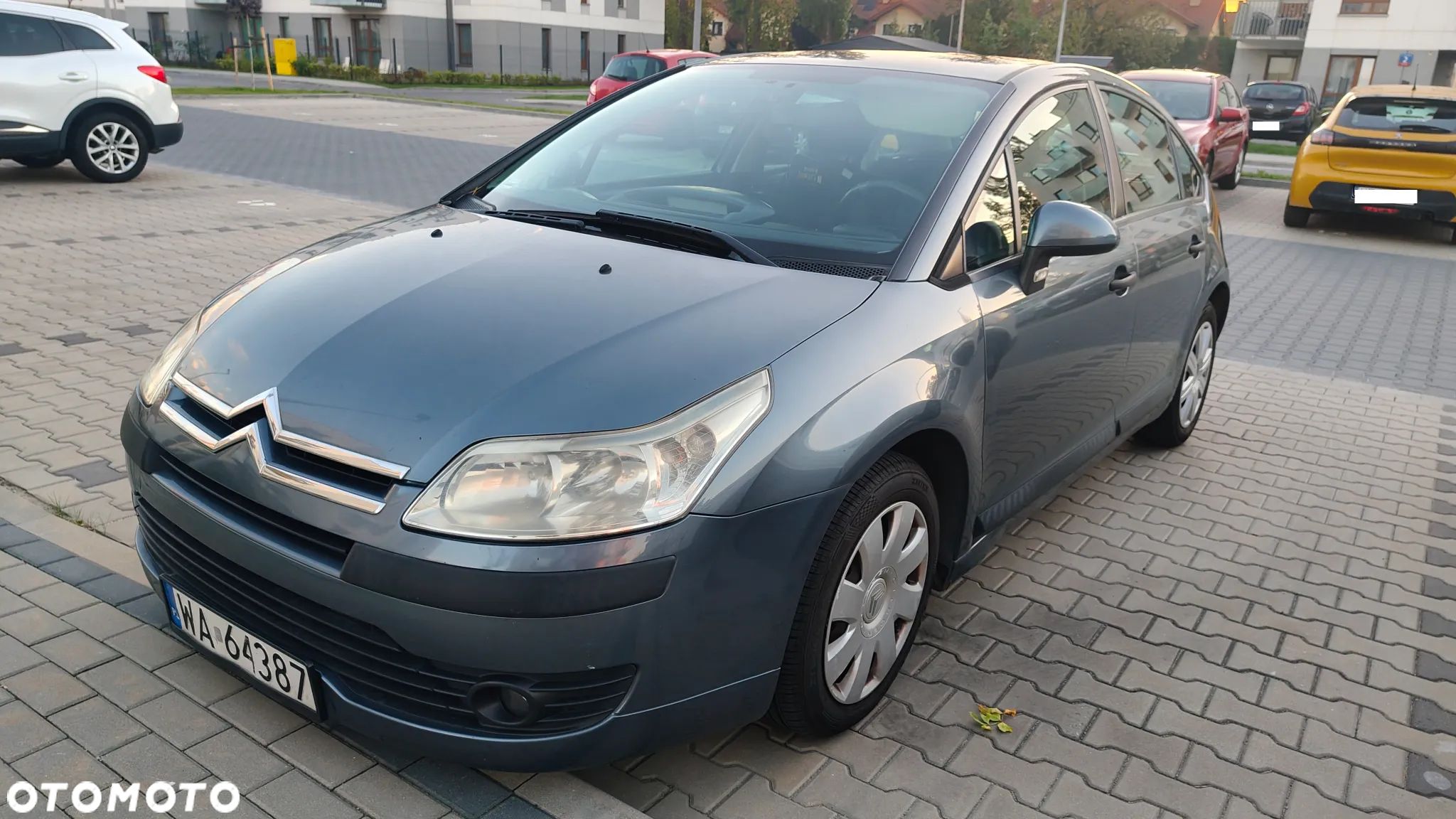 Citroën C4 - 1